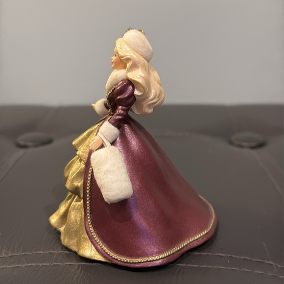 *Vintage* Hallmark | Barbie Keepsake Collector Series Ornament-1996 - Picture 2 of 9